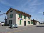 (161'258) - Der Bahnhof von Avenches am 28.