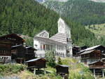 (252'115) - Die Kirche am 26.
