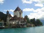 (141'385) - Das Schloss Oberhofen am Thunersee am 26.