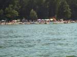(140'873) - Der Badestrand von Yvonand am 25.