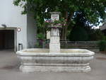 (193'988) - Brunnen von 1875 am 10.