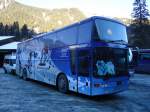 (132'006) - Aus Frankreich: Crolard, Annecy - 7202 WP 74 - Van Hool am 8.