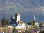 (176'762) - Schloss und Kirche am 27.