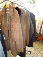 (132'657) - Winterkleider im BrockiShop am 2.