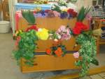(133'756) - Kommode mit Blumen gefllt im BrockiShop am 21.