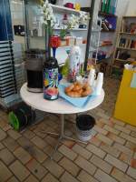 (138'595) - 5 Jahre BrockiShop Thun: Gipfeli und Kaffee zum Jubilum am 1.