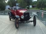 (141'020) - Ford - UXB 918 - am 3.