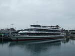 (231'072) - Motorschiff Berner Oberland am 6. Dezember 2021 an der Schifflndte Thun