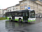 (240'419) - transN, La Chaux-de-Fonds - Nr. 302/NE 112'302 - Mercedes (ex TRN La Chaux-de-Fonds Nr. 302) am 1. Oktober 2022 beim Bahnhof La Chaux-de-Fonds