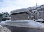 (148'799) - Gotthard-Denkmal im Schnee beim Bahnhof Airolo am 9.