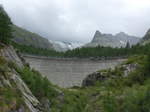 (181'847) - Die Staumauer zum Stausee am 9. Juli 2017 in Ferpcle