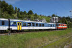 150 Jahre Tsstalbahn.

Nicht steuern an diesem Tag darf BDt 50 85 80-35 916-6 und wird von der Swiss-Express-Lok Re 4/4 II 11141 untersttzt. Der etwas schrge Pendelzug rangiert in Bauma, um sich auf die Fahrt auf der eigentlichen Jubilarin zu begeben. September 2025.