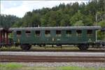 Fahrtag im Zürcher Oberland. Zweiachspersonenwagen C 6075 in Bauma. Juli 2023.