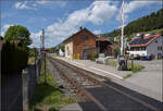Jurabahn vor der Generalsanierung im Abschnitt Sanceboz-Sombeval – Moutier.

Haltepunkt Sorvilier. August 2026. 