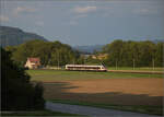 RABe 523 051 bei Neumatten, Oberbuchsiten.