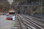Der Bahnhof G�nsbrunnen und der Tunneleingang in den noch nicht sanierten Weissensteintunnel.
