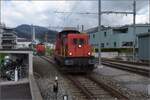 Einparken der historischen Wagen in Balsthal mit Bm 6/6 18505. April 2023.