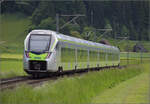 RABe 528 221 nach Langenthal.