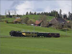 Ostermontag bei der 'Emmentalbahn'.

Eb 3/5 5810 bei Unterbaumen. April 2024.