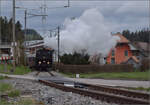 Ostermontag bei der 'Emmentalbahn'.

Eb 3/5 5810 bei Weier im Emmental. April 2024.