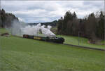 Ostermontag bei der 'Emmentalbahn'.

Eb 3/5 5810 in Dürrenroth/Breite. April 2024.