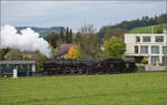 Dampftage Huttwil 2024 mit Diesel, Elektro und Dampfgiganten.

241-A-65 mit den RIC-Wagen der SBB bei den Landi-Gleisanlagen in Huttwil. Oktober 2024.