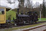 Ostermontag bei der 'Emmentalbahn'.

Die umfangreichen Rangierarbeiten von E 3/3 853 der JS in Wasen im Emmental. April 2024.