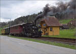 Ostermontag bei der 'Emmentalbahn'.

E 3/3 853 der JS in Oberei. April 2024.