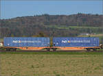 Aargauische Südbahn.

Containertragwagen 37 TEN 84 NL-WASCO 4962 086-3 Sggmrss bei Hendschiken. November 2024.