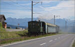 E 3/3 'Beinwyl' der Seethalbahn mit BLS A 801 und SBB F 16847 beim Kieswerk Ballwil. September 2024.