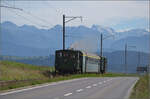 E 3/3 'Beinwyl' der Seethalbahn mit BLS A 801 und SBB F 16847 beim Kieswerk Ballwil. September 2024.