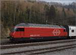 IR Luzern-Konstanz in Sihlbrugg mit Zuglok Re 460 014 'Val-du-Trient'.