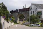 Fahrtag im Zrcher Oberland.

Eb 3/5 9 der BT auf dem Viadukt in Bauma. Juli 2023.