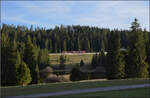 ABe 4/12 673 'Tatoulliard' hat beim Etang de Plain de Saigne schon fast die Freiberge erklommen.