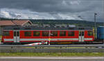 Be 4/4 16 der CJ (ehemals FW) �berrascht mit einem G�terzug bei Le Noirmont. Juli 2021.