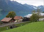 Ballenberg Dampfbahn nach Innertkirchen.

G 3/4 208 in Oberriet am Brienzer See. Oktober 2019. 