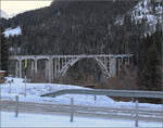 Versehentlich in Arosa, des Wetters wegen. 

Der Langwieser Viadukt vom Bahnhof Langwiesen aus betrachtet. Januar 2026.