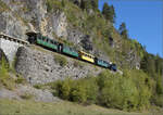 Lok Heidi G 3/34 11 zwischen Alvaneu und dem Landwasserviadukt mit einem Museumszug. September 2026.