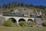 Lok Heidi G 3/34 11 zwischen Alvaneu und dem Landwasserviadukt mit einem Museumszug. September 2026.