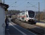 4010 004 als IC nach Stuttgart in Welschingen.