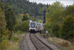 4010 002 bei Neufra auf dem Weg nach Singen. Oktober 2024.