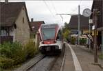 Den Schweizer Bahnen zum 175. Geburtstag.

Dampftage Koblenz mit Regelverkehr dazwischen. RABe 520 001 in Rietheim. Oktober 2022.