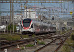 RABe 523 006 und RABe 521 019 in Pratteln.