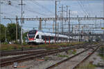 0-523-rabe-523-flirt-ch/893774/rabe-523-007-und-rabe-523 RABe 523 007 und RABe 523 063 in Pratteln. August 2025.