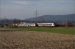 Am fast dauerverschlossenen Bahnübergang.