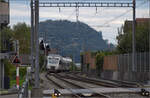 Dampftage Huttwil 2024 mit Diesel, Elektro und Dampfgiganten.

Nino RABe 525 013 in Gettnau. Oktober 2024.