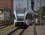RABe 526 780 verl�sst Singen Richtung Schaffhausen. August 2026.