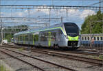 RABe 528 120 'Wimmis' in Burgdorf.