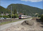 Jurabahn vor der Generalsanierung im Abschnitt Sanceboz-Sombeval – Moutier.

RABe 560 223 in Court. August 2026. 