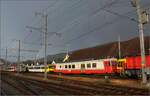 rbde-567-537-npz-typ-privatbahn-mit-2-fuehrerstaenden/814925/persistenter-regenbogen-in-balsthaltravys-rabe-567 Persistenter Regenbogen in Balsthal.

Travys RABe 567 174 unter dem Regenbogen. Juni 2023.